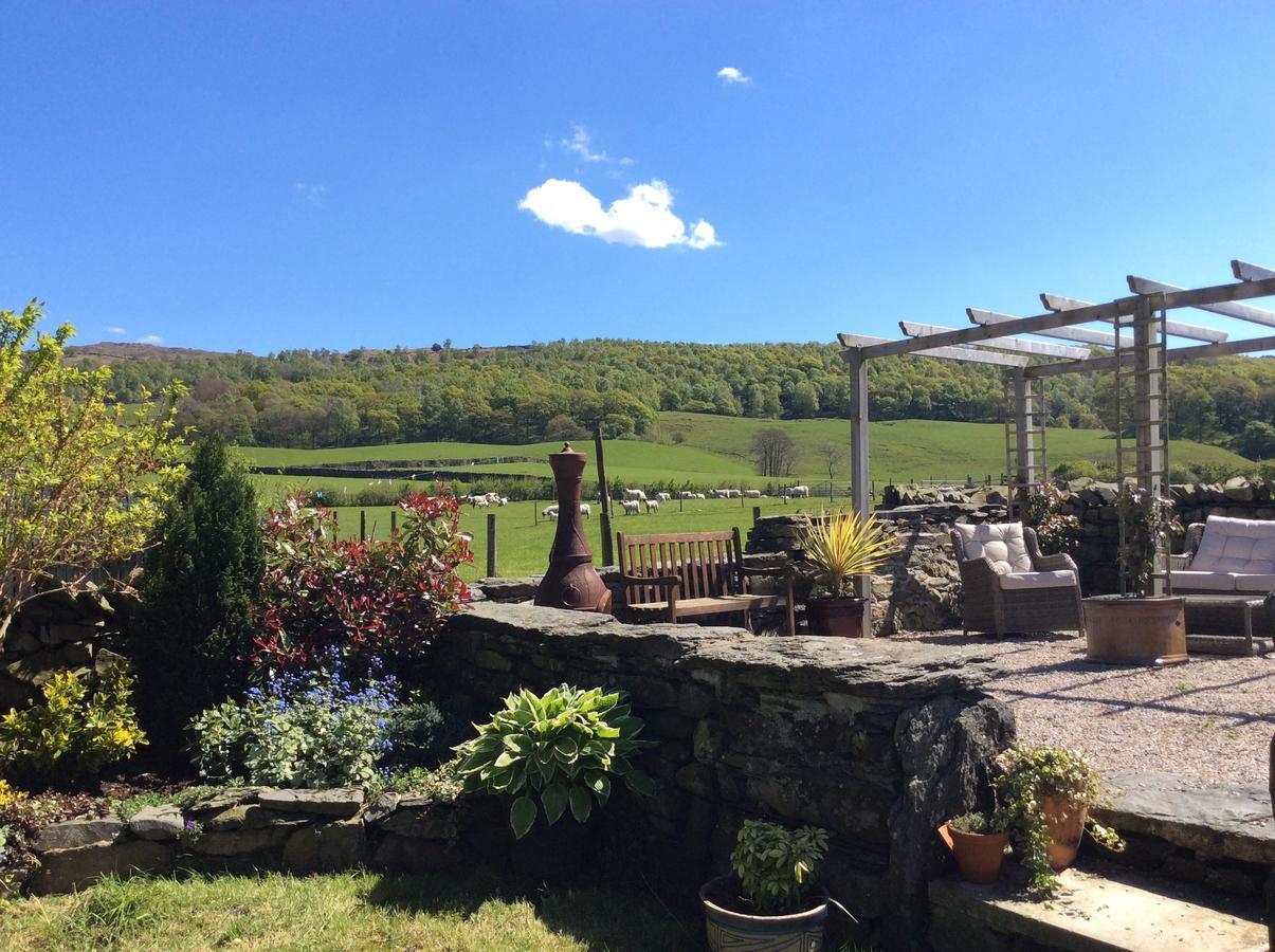 Crosslands Farm Hotel Kendal Exterior photo