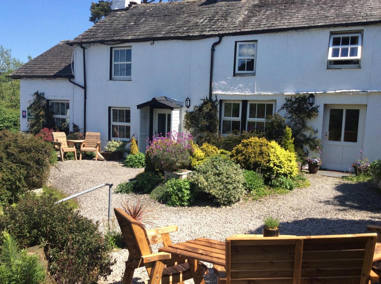 Crosslands Farm Hotel Kendal Exterior photo